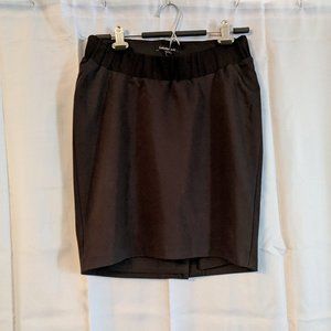 Isabella Oliver Althea Tailored Maternity Skirt